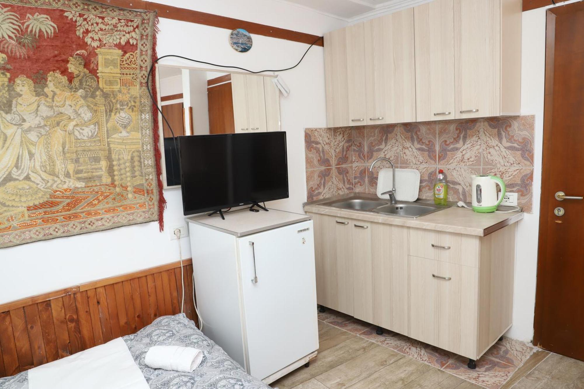 Elvi Aerd Apartment Berat Eksteriør billede